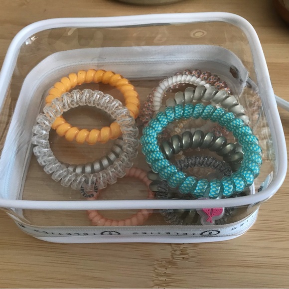 11 Teleties hair ties + zippered pouch - Picture 2 of 4